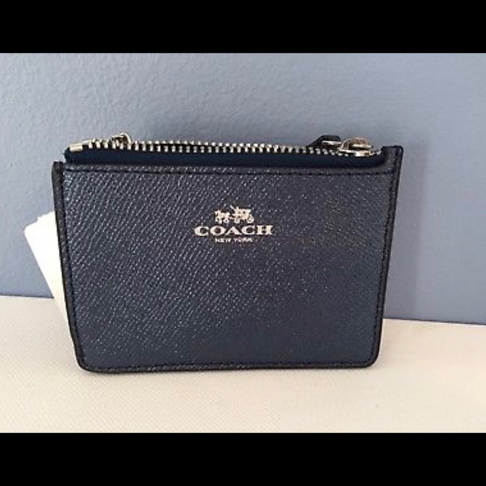 Coach id wallet